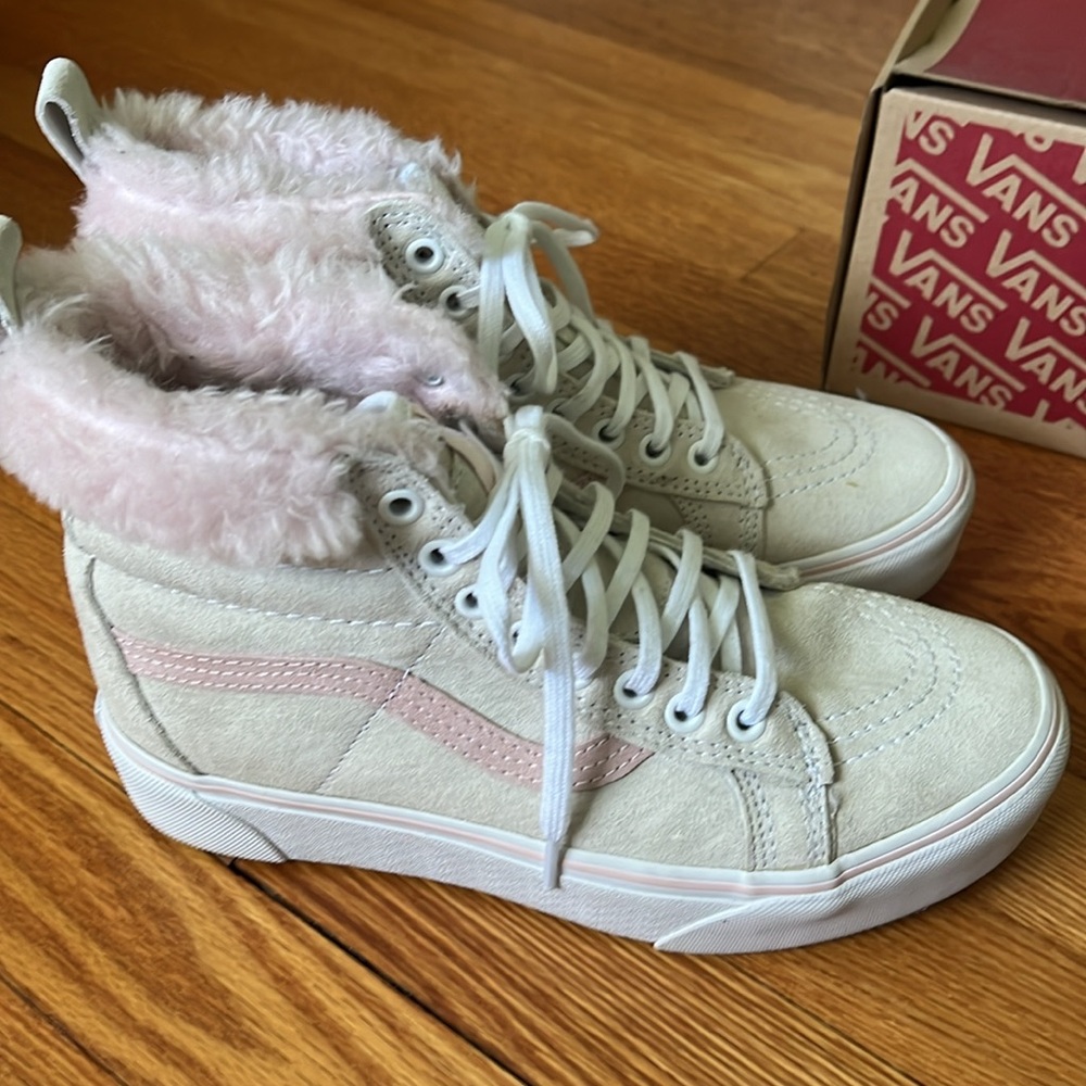 Vans sk8 hi platform sneakers pink fur size 7